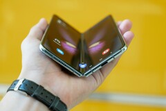 Lehet, hogy a Galaxy Z Fold 8 (a képen nem látható) nem is olyan „ráncmentes”, mint ahogyan azt hirdetik.