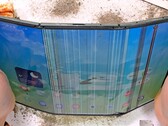 A Samsung Galaxy Z TriFold több gyenge pontja is van egy új tartóssági teszt szerint (Kép forrása: JerryRigEverything)
