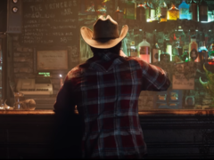 Wolverine flanelben és cowboykalapban a Marvels Wolverine bejelentő traileréből (kép forrása: PlayStation YT)