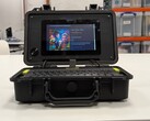 Egy teljes cyberdeck, amelyet Raspberry Pi-ből készítettek.