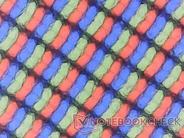 A matt fedőréteg szemcsésebb, mint a legtöbb fogyasztói laptopon, de a robusztus kategóriát tekintve még mindig viszonylag éles