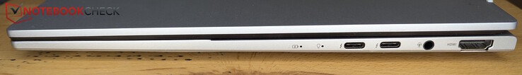 Jobbra: 2 x Thunderbolt 4, fejhallgató csatlakozó, HDMI