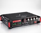 A TASCAM FR-AV4 négy csatornás, 32 bites, 192 kHz-es lebegő hangot és pontos időkódgenerálást kínál a készítőknek egy robusztus terepi felvevőben. (Kép forrása: TASCAM)