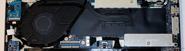Az Envy x360 14 egyetlen hőcső-ventilátor kombinációt használ
