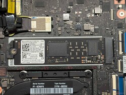 Cserélhető M.2-2280 SSD