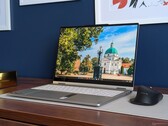 Lenovo Yoga 7 2-in-1 16AGP11 felülvizsgálat: A legújabb AMD Ryzen AI 7 frissítés elmarad az Intel mögött
