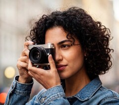 Az Esquisse Camera egy Micro Four Thirds szenzort rejt kompakt vázban.