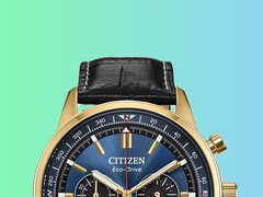 A Citizen új Racing Chronograph modellje kék számlapot párosít aranyszínű tokkal.