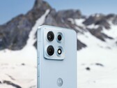 A Motorola Edge 70 Max várhatóan legalább három színben lesz kapható, köztük világoskékben is.