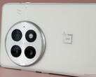 A közelgő OnePlus 15 a tervek szerint karcsúbb lesz, és Snapdragon 8 Elite 2 fogja hajtani