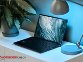 A ROG Zephyrus M16 2023 az egyik olyan laptop, amelyhez az Asus elkezdte az új béta BIOS-frissítést. (Kép forrása: Notebookcheck)