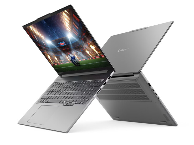 Az IdeaPad Pro 5i 16IPH11 a Lenovo Slim tip töltőjén keresztül akár 170 W-os teljesítményen is tölthető.