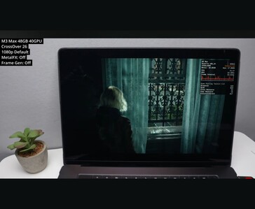 A Resident Evil Requiem fut az M3 Max MacBook Pro-n CrossOver 26-on keresztül 1080p alapértelmezett beállításokkal, és körülbelül 73 FPS-t mutat egy beltéri jelenetben.
