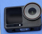 A DJI Osmo Action 6 prototípusa elölről. (Kép forrása: FCC)