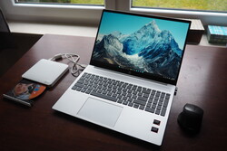 A Pavilion 16 egy nagyon jó laptop a médiafogyasztáshoz a költségvetésben