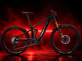 A Trek Rail+ 9.8 Gen 5 egy összteleszkópos eMTB