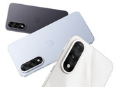 A OnePlus Nord 5 Dry Ice, Marble Sands és Phantom Grey színváltozatokban kapható. (Kép forrása: OnePlus)