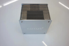 Felső oldal (Kép forrása: Cirrus7)