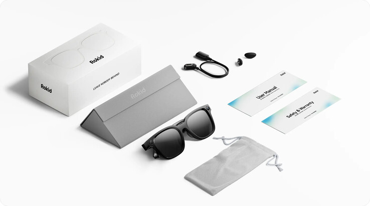 A Rokid AI Glasses Style csomagban található összes termék