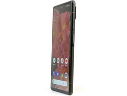 In review: Google Pixel 6. Test device provided by Google Germany.