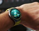 A Huawei Watch GT 7 Pro szemet gyönyörködtető zöld és sárga színben is kapható.