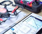 Egy TI Nspire CX II grafikus számológép és egy Robolink CoDrone Edu elegendő a drónprogramozás elsajátításához. (Kép forrása: TI)