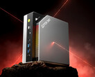 Az EVO-X2 akár 128 GB RAM-mal és 2 TB tárolóval előre konfigurálva érkezik. (Kép forrása: GMKtec)
