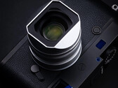 A Light Lens Lab 35 mm-es APO objektívet úgy tervezték, hogy versenytársa legyen a Leica legjobb 35 mm-es M objektívének.