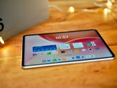 Az Oppo Pad 6 remekül néz ki és nagy teljesítményt nyújt, de Wi-Fi-problémái vannak.