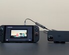 Egy iPhone-t használnak webkameraként a Switch 2 számára. (Kép forrása: Will It Work? on YouTube)