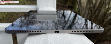 Rendben: USB-C 2.0, hangszórók (kép forrása: Manuel Masiero)
