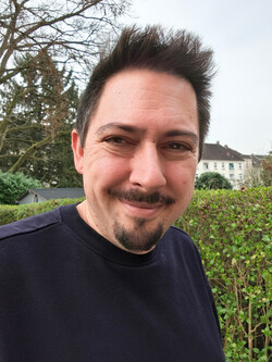 Szelfi a Reno15 Pro 5G-vel