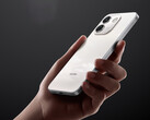 A Note 17 Pro Max 100 W-os gyorstöltést is támogat. A képen: a telefon hátulját bemutató promóciós kép.