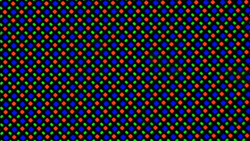 Az OLED-kijelző egy-egy piros, kék és zöld LED-ből álló RG/BG alpixel-mátrixot használ.