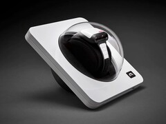 A Digitrend NASA Tribute óra retro-futurisztikus csomagolásban érkezik.