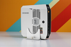 Bosgame M5 AMD Ryzen AI Max+ 395 és 128 GB DDR5 RAM memóriával