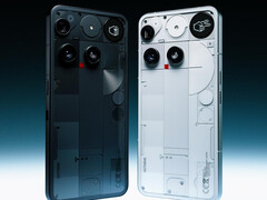 A Nothing Phone 3 (a képen) már előrendelhető a július 15-i megjelenés előtt. (Kép forrása: Nothing)