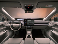 Letisztult kialakítás és teljes körű csatlakozási lehetőségek: A Volvo EX60 utasterében egy intelligens központi számítástechnikai platform és intuitív, jól olvasható kijelzők találhatók