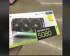 Az RTX 5080 GPU-t valamilyen okból kifolyólag hatalmas, 437 dolláros kedvezménnyel árulták