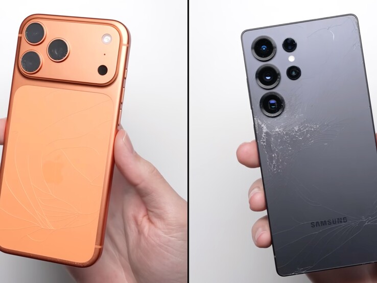 Az iPhone 17 Pro Max (balra) és a Galaxy S25 Ultra (jobbra) hátlapja 1 méteres ejtési teszt után. (Kép forrása: PhoneBuff a YouTube-on, képernyőkép)