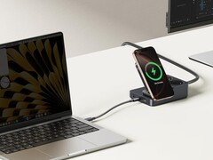 A Baseus új Nomos 67W-os töltője (a képen) már kapható Európában. (Kép forrása: Baseus)