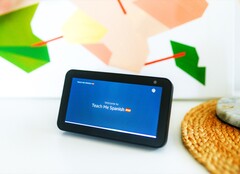 A képen látható Amazon Echo Show hamarosan az Apple konkurenciájával néz szembe.