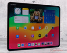 Tandem OLED kijelző. (Kép forrása: Notebookcheck)