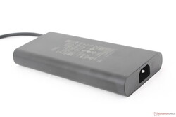 360 W GaN AC adapter