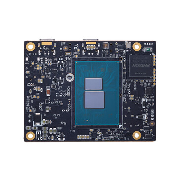A CPU jól látható; a CPU hűtése ajánlott. (Kép forrása: Axiomtek)