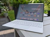 Huawei MatePad Pro 12.2 (2025) felülvizsgálat: Matt tandem OLED nagy fényerővel, mint kiemelkedő fényerővel