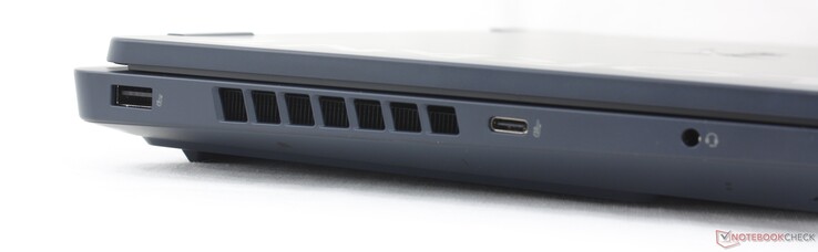 Balra: USB-A (5 Gbitps), USB-C (10 Gbitps), 3,5 mm-es fejhallgató