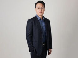 Yang EVP BD, a Core Component Technology Team helyettes vezetője