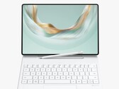 A Huawei MatePad Pro 12.2'' (2025) billentyűzet tokkal érkezik, de a tollat külön kell megvásárolni. (Kép forrása: Huawei)