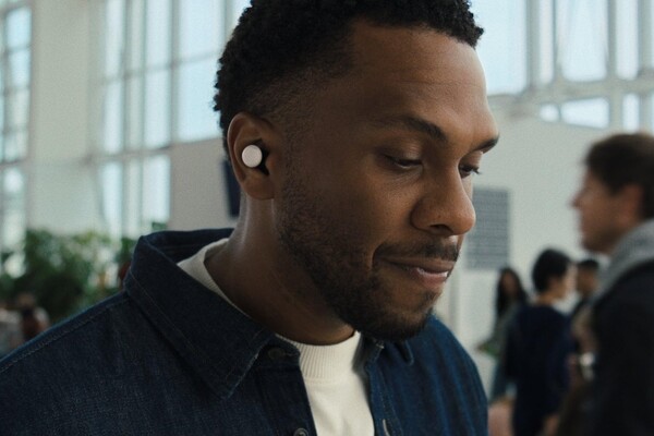 A Pixel Buds Pro 2 dinamikus aktív zajszűréssel rendelkezik.